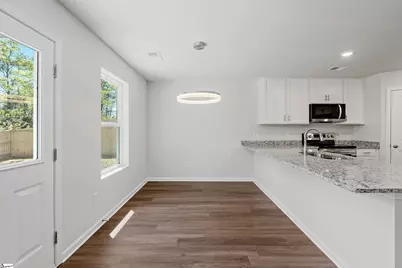 414 Kensington Circle, Seneca, SC 29672 - Photo 6