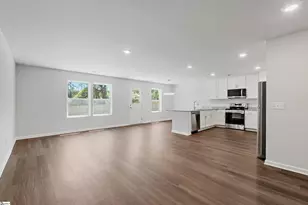 414 Kensington Cir, Seneca, SC 29672 - Photo 14