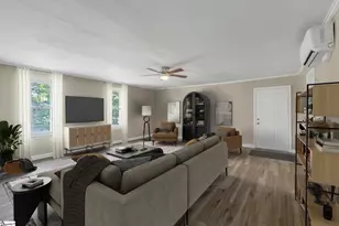 107 Carriage Ln, Simpsonville, SC 29681 - Photo 12