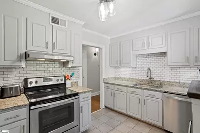 210 Keith Drive, Greenville, SC 29607 - Photo 8