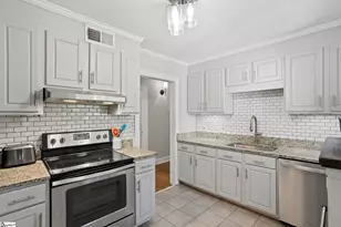 210 Keith Dr, Greenville, SC 29607 - Photo 8