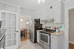 210 Keith Dr, Greenville, SC 29607 - Photo 10