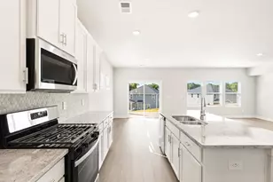 226 Maxwell Dr, Easley, SC 29642 - Photo 10