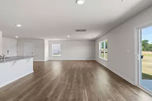 1915 Gracie Dr, Woodruff, SC 29388 - Photo 14