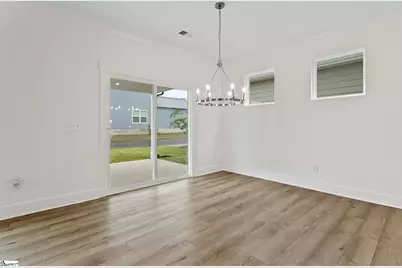 601 Columbus Circle, Simpsonville, SC 29680 - Photo 8