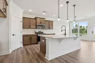 102 Archer Dr, Greenwood, SC 29649 - Photo 10