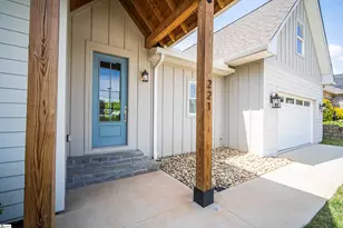 221 Wood River Way, Taylors, SC 29687 - Photo 2