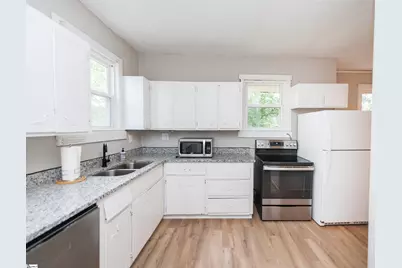 14 Damson Street, Spartanburg, SC 29303 - Photo 12