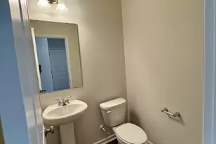 12102 Lansbury Dr, Inman, SC 29349 - Photo 8