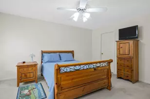 208 W Durham St, Landrum, SC 29356 - Photo 20