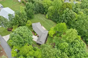 208 W Durham St, Landrum, SC 29356 - Photo 42