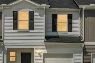 122 Arrow Ct, Greer, SC 29651 - Photo 2