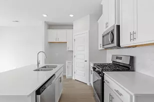 217 Cupid Ct, Greer, SC 29651 - Photo 8