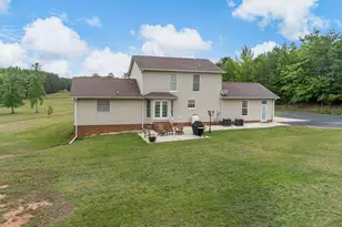 530 Hulon Howard Rd, Landrum, SC 26365 - Photo 32