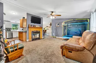 224 Brandi Ln, Clinton, SC 29325 - Photo 6