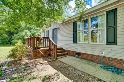 224 Brandi Lane, Clinton, SC 29325 - Photo 2