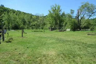 716 Sliding Rock Rd, Pickens, SC 29671 - Photo 18