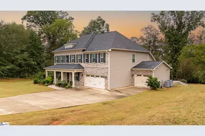 136 Modesto Lane, Simpsonville, SC 29681 - Photo 2