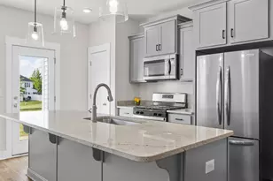 421 Hazelcote Rd, Greenville, SC 29617 - Photo 14