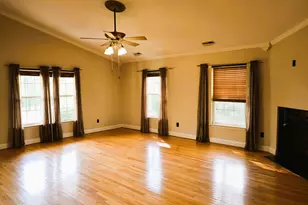 424 Shore Line Dr, Anderson, SC 29626 - Photo 4