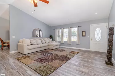 202 Forest Drive, Liberty, SC 29657 - Photo 6