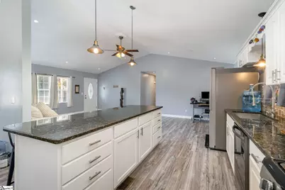 202 Forest Drive, Liberty, SC 29657 - Photo 12