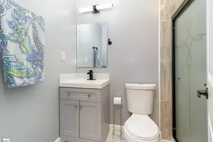 202 Forest Dr, Liberty, SC 29657 - Photo 18