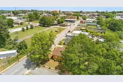 413 W Market Street, Anderson, SC 29624 - Photo 34