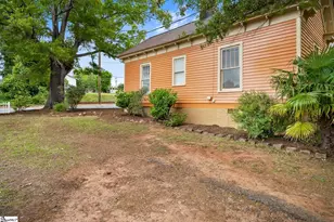 413 W Market St, Anderson, SC 29624 - Photo 32