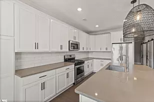 1109 Syrah Ln, Duncan, SC 29334 - Photo 6