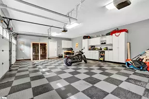 881 Inverness Cir, Spartanburg, SC 29306 - Photo 32