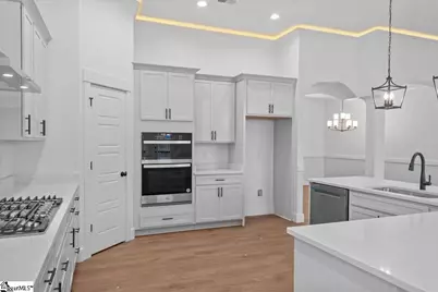 200 Eagles Crest Drive, Marietta, SC 29661 - Photo 8