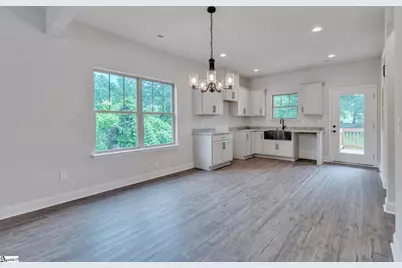 113 N Spencer Street, Duncan, SC 29334 - Photo 6