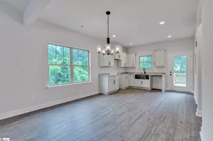 113 N Spencer St, Duncan, SC 29334 - Photo 6