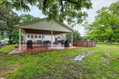 4961 221 Hwy S, Laurens, SC 29360 - Photo 30