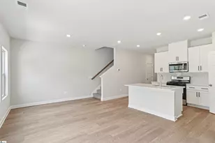 7 Gramercy Woods Ln, Fountain Inn, SC 29644 - Photo 2