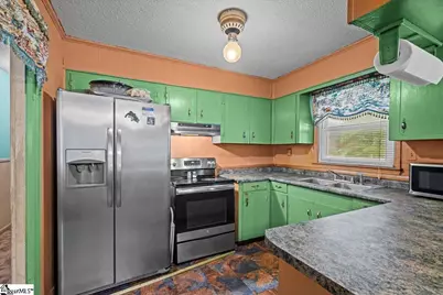 202 Vermont Drive, Gaffney, SC 29341 - Photo 10