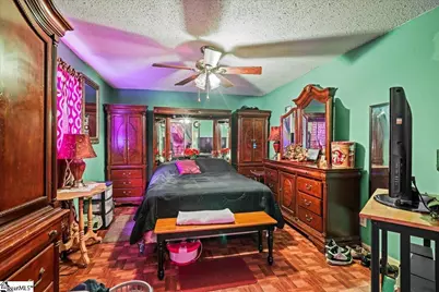 202 Vermont Drive, Gaffney, SC 29341 - Photo 16