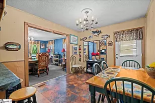 202 Vermont Dr, Gaffney, SC 29341 - Photo 12