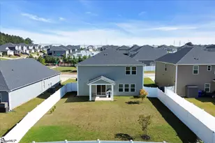 204 Hazelcroft Dr, Fountain Inn, SC 29644 - Photo 8