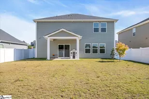 204 Hazelcroft Dr, Fountain Inn, SC 29644 - Photo 4