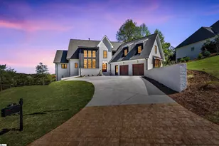 14 Monet Dr, Greenville, SC 29609 - Photo 2