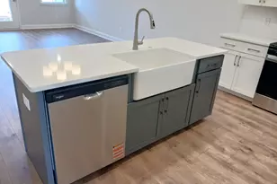 203 Lewes Ave, Simpsonville, SC 29681 - Photo 4