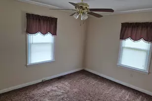 42 Reeves Ave, Greenville, SC 29605 - Photo 12