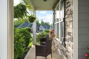 406 Jersey Queen Trl, Greer, SC 29651 - Photo 4