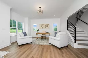 710 N Main St, Greer, SC 29651 - Photo 6