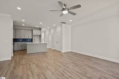 230 Lake Greenwood Boulevard, Greenwood, SC 29649 - Photo 12