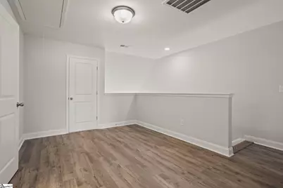 230 Lake Greenwood Boulevard, Greenwood, SC 29649 - Photo 16