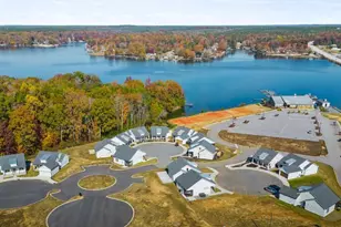 232 Lake Greenwood Blvd, Greenwood, SC 29649 - Photo 28