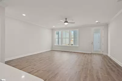 232 Lake Greenwood Boulevard, Greenwood, SC 29649 - Photo 12